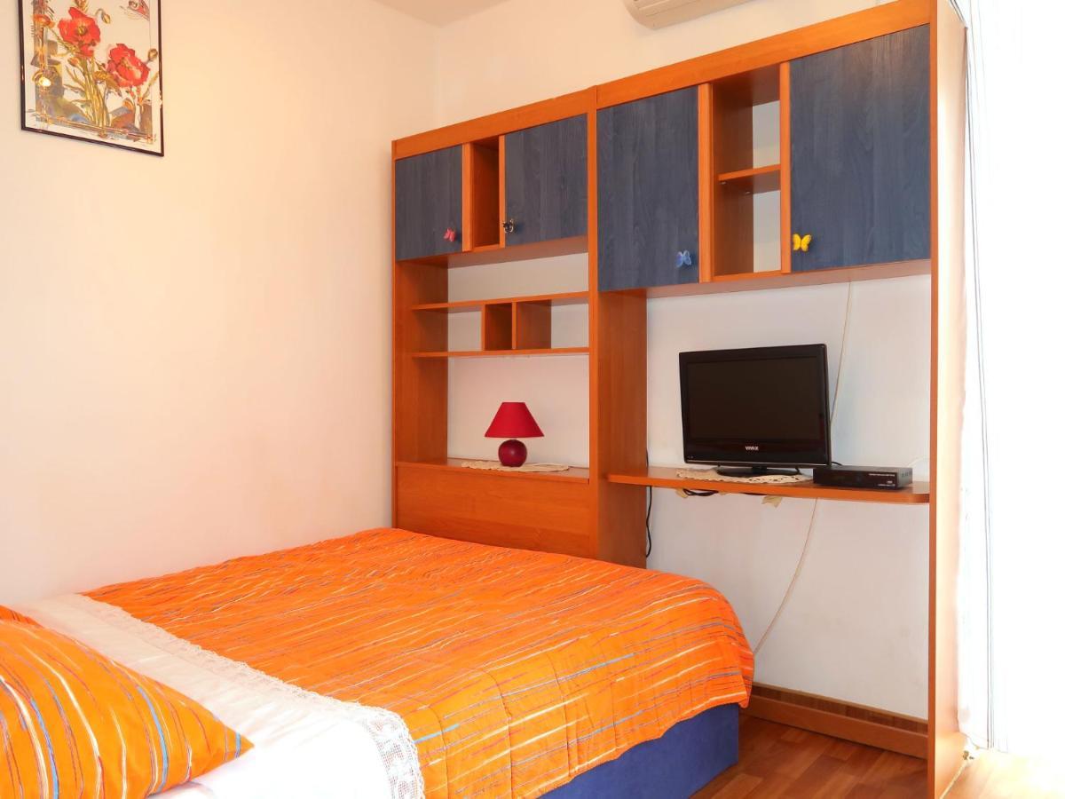 Holiday Home Mateja - Krk228 By Interhome Корнич Екстер'єр фото